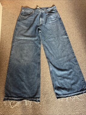 Citizens of Humanity Paloma Wide-Leg Frayed Hem Jeans - Medium Blue wash